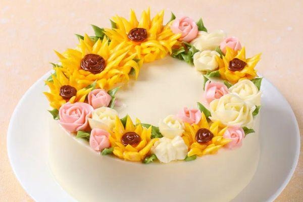 Floral Buttercream Cakes